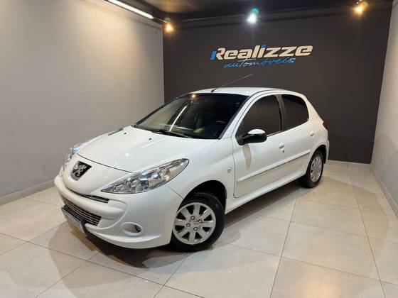 PEUGEOT 207 1.4 XR SPORT 8V FLEX 4P MANUAL PEUGEOT 207 1.4 XR SPORT 8V FLEX 4P MANUAL
